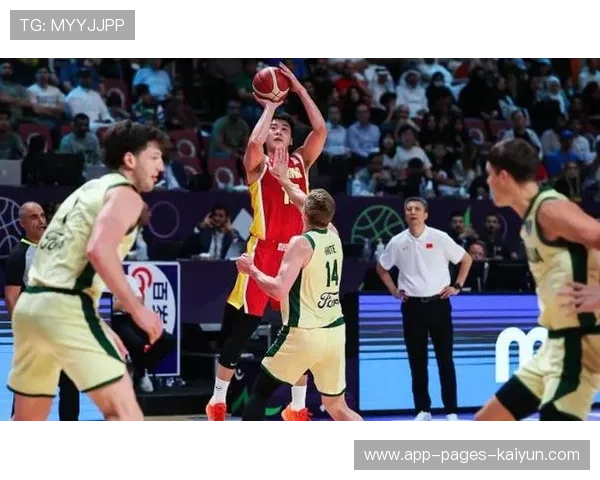 米切尔弧顶急停跳投命中，骑士做出回应